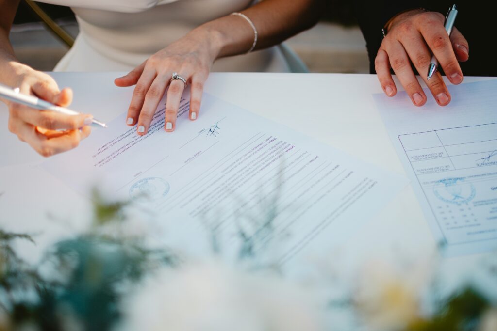 London couple giving notice of marriage
